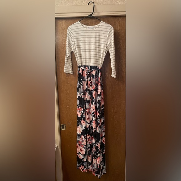NWOT size M Hazel Blues dress - Picture 1 of 7
